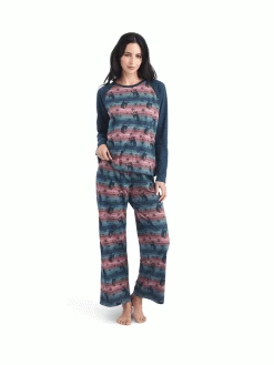 Ariat 10042606 Womens Long Sleeve Pajama Set Bucking Serape