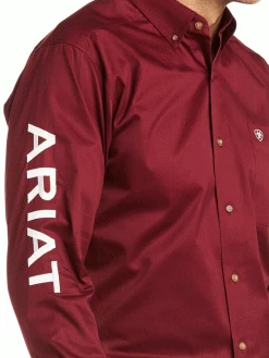 Ariat 10034233 Mens Team Logo Twill Fitted Shirt Burgundy -Western Cowboy Equipment 8493si5g
