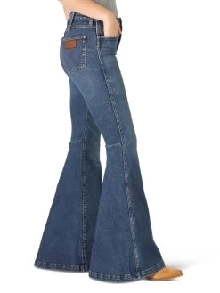 Wrangler 11MPFKP Womens Retro High Rise Green Trumpet Flare Jean Paige 7 Wrangler 11MPFKP Womens Retro High Rise Green Trumpet Flare Jean Paige -Western Cowboy Equipment Side 9a93d7a9 a91a 4787 9990 a47011063189